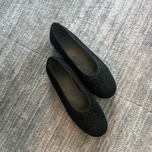 Stuart Weitzman ballet flats